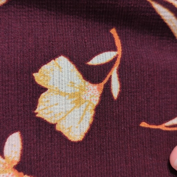 LC Lauren Conrad | Maroon Floral Mini Dress Lightweight V-neck Size M - Picture 8 of 10